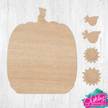 Load image into Gallery viewer, Primitive Pumpkin Kit CL26-06
